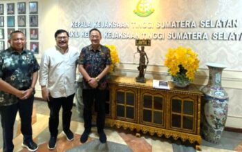 Jan Maringka bersilaturahmi dengan Kajati Sumsel Ktut Sumedana di Palembang