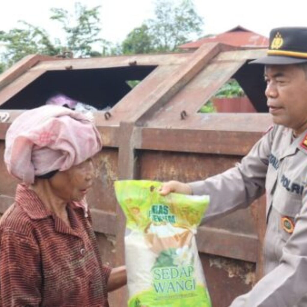 Aksi Sosial Polres Ketapang: Ratusan Paket Sembako untuk Warga Prasejahtera