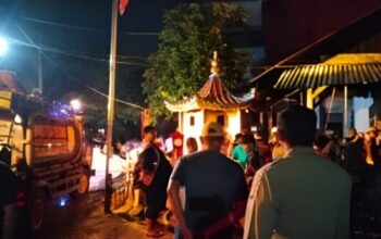 Kebakaran Altar Sam Bong Lin Than di Singkawang Barat akibat korsleting listrik