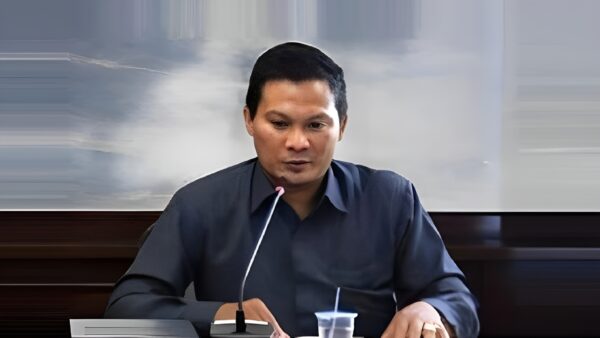 Kuasa hukum PB XIV memberikan penjelasan hukum terkait kewenangan suksesi Keraton Surakarta.