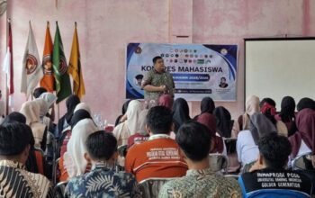 Delegasi Ormawa mengikuti Kongres Mahasiswa Undhari 2025 di Gedung C Kampus Undhari.