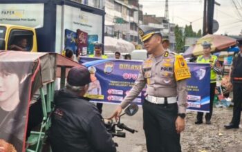 Personel Polda Sumut menggelar Operasi Zebra Toba 2025 dengan pengawasan ETLE dan patroli di Medan.