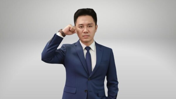 Thomas Candra memberikan ucapan selamat atas pelantikan DPW 234 SC Sumatera Selatan