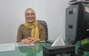 Warga Metro Lampung antusias manfaatkan program pemutihan pajak kendaraan 2025