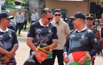 Kapolres Ketapang menghadiri pembukaan Turnamen Sepak Bola Piala Bupati Ketapang 2025 di Stadion Panglima Tentemak