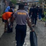 Sambut Hari Pahlawan, Polda Papua Barat Daya dan Warga Sorong Kompak Gelar Kerja Bakti