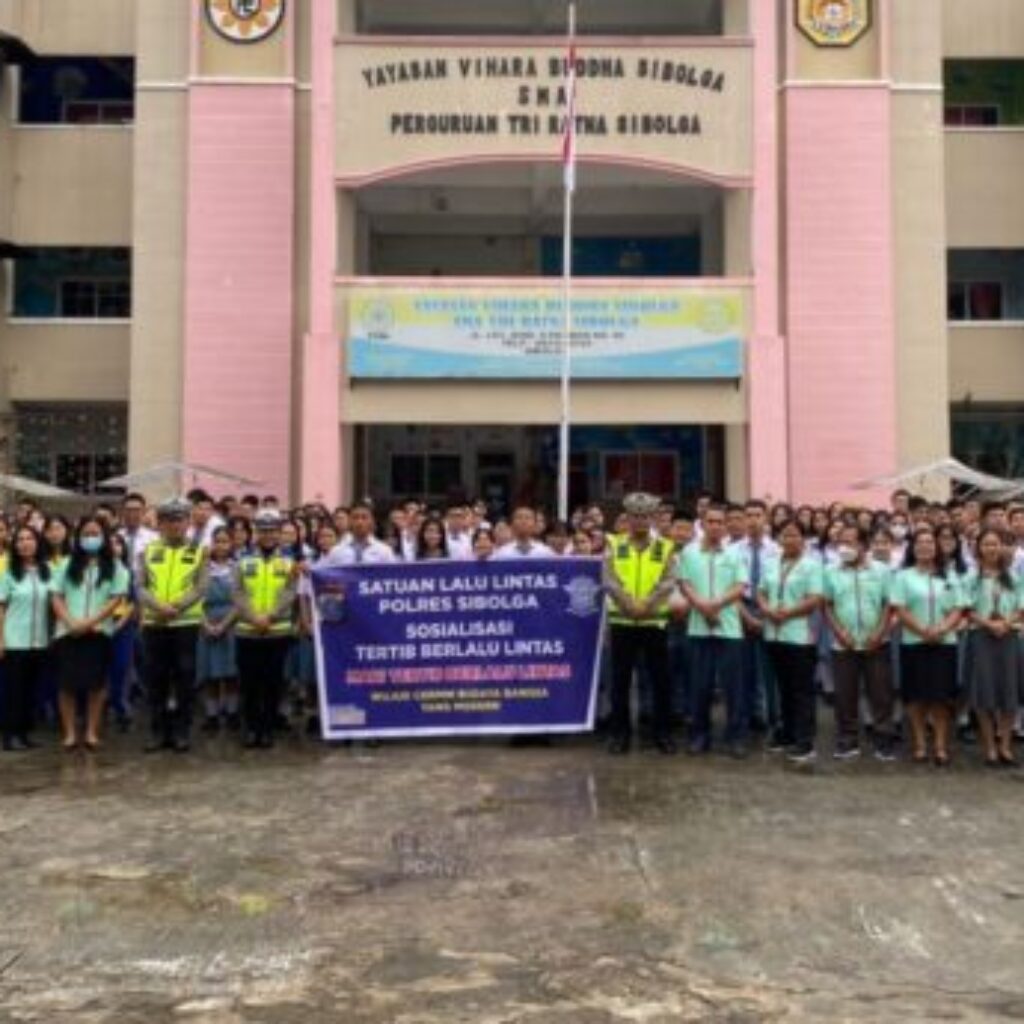 Sat Lantas Polres Sibolga Edukasi Pelajar SMA Tri Ratna soal Tertib Lalu Lintas