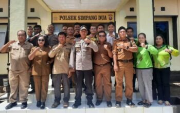 Kapolsek Simpang Dua bersama Forkopincam gelar kegiatan Jum’at Curhat di Ketapang