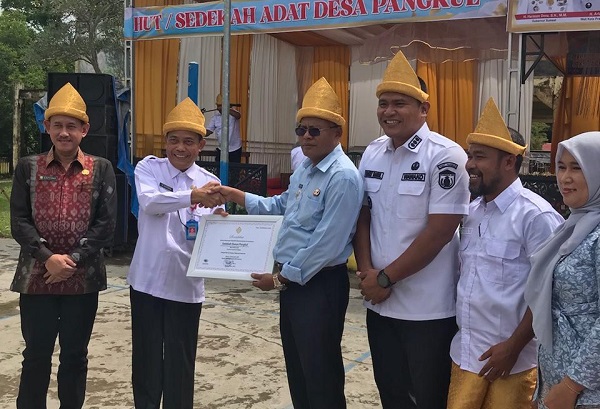 Desa Pangkul Rayakan 377 Tahun Sedekah Adat