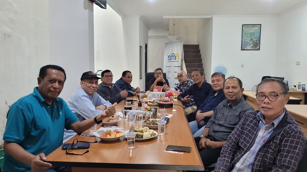 FWK Ingatkan Pejabat Tidak Antikritik