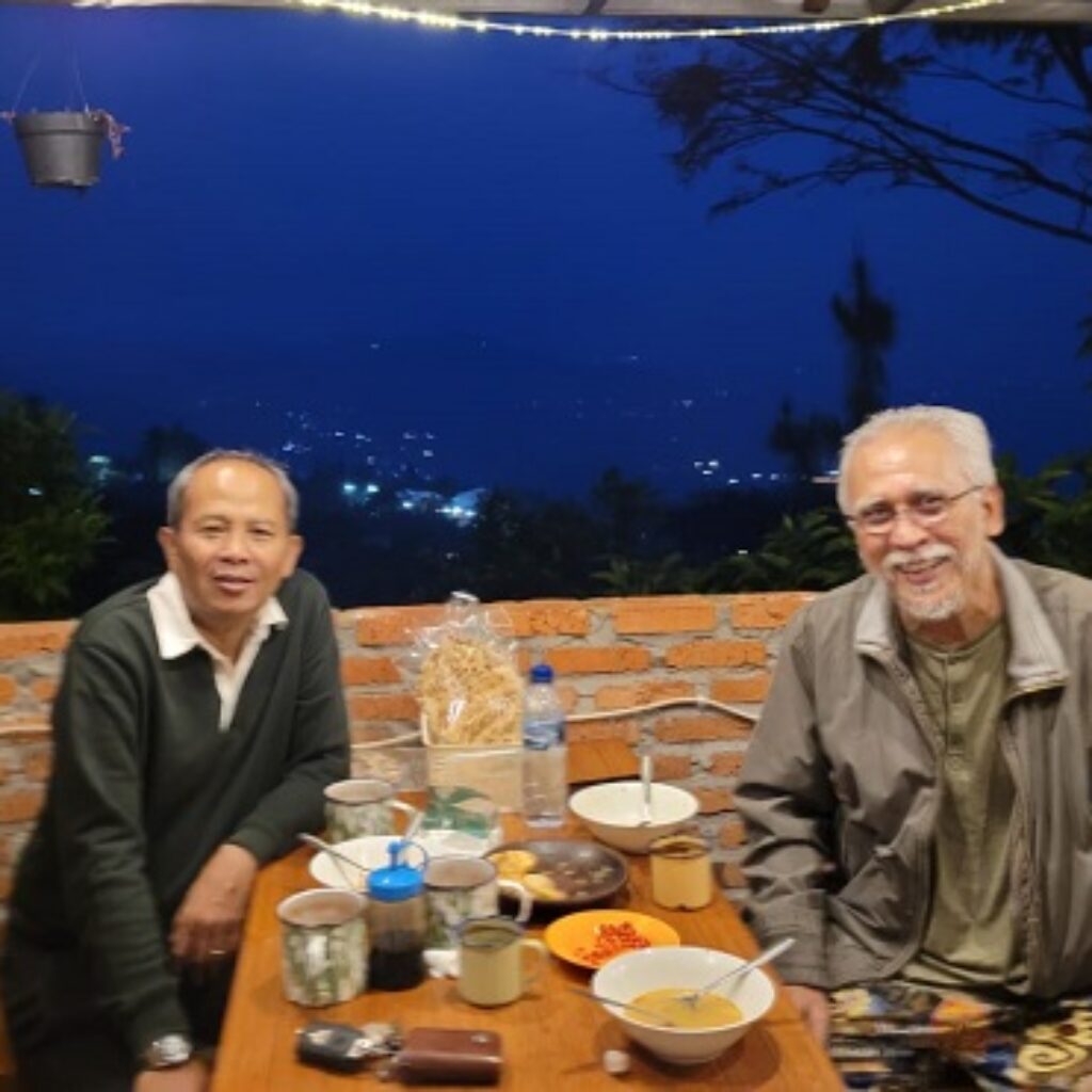 Iwan Fals Serukan Penegakan Hukum Tegas terhadap Pembalakan Liar Pasca Banjir Bandang Sumatera