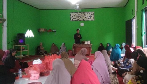 Kepala KUA Banjarsari Rutin Kunjungi Majelis Taklim