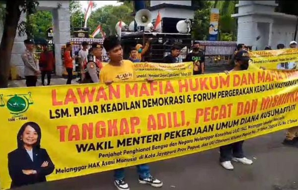 LSM Papua Desak Pemerintah Lindungi Hak Ulayat dan Bayar Ganti Rugi