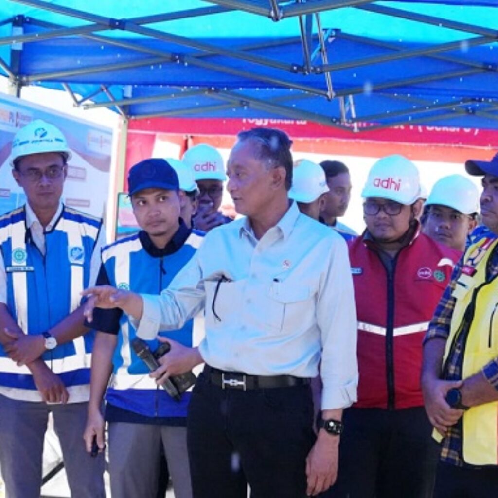 Menteri PU Dody Hanggodo Tinjau Tol Yogyakarta–Bawen Seksi 6, Dukung Kelancaran Nataru 2025 dan Lebaran 2026