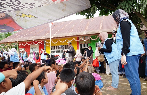 PalmCo Dampingi Ratusan Anak Korban Banjir Aceh Tamiang