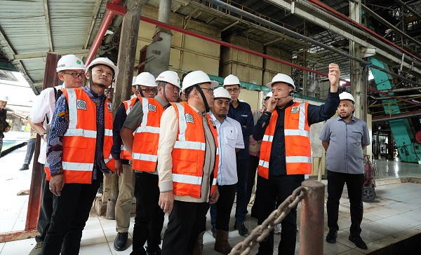 PalmCo Raih Best Waste Management dan Best CEO di ESG Initiative Awards 2025