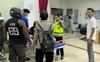 Patroli Malam Operasi Lilin Mansinam 2025, Personel Polda Papua Barat Sigap Tolong Warga di Manokwari