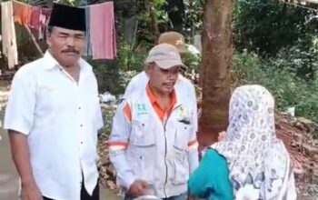 Pemdes Burangkeng Salurkan PAD Desa Rp1,5 Miliar