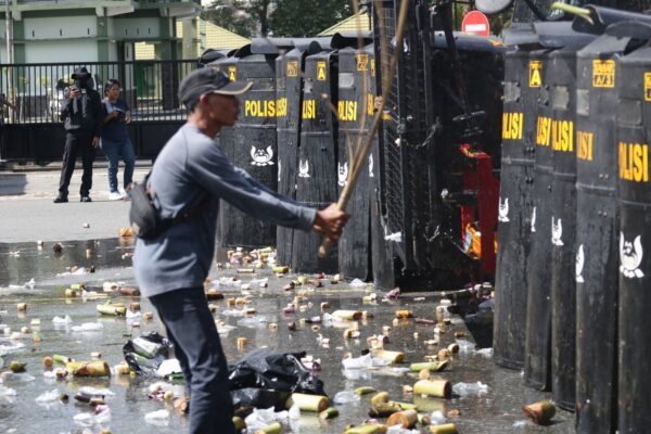 Polresta Pontianak Gelar Simulasi Sispamkota: Ubah Paradigma Pengamanan Demo Jadi Pelayanan Humanis