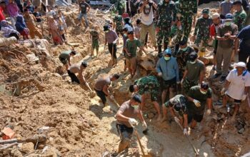 Tim Gabungan Temukan Jenazah Bocah Korban Longsor di Sibolga