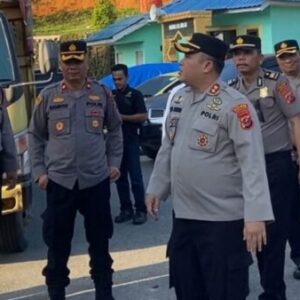 Polres Labusel Kirim 3 Truk Bantuan untuk Korban Bencana Batang Toru