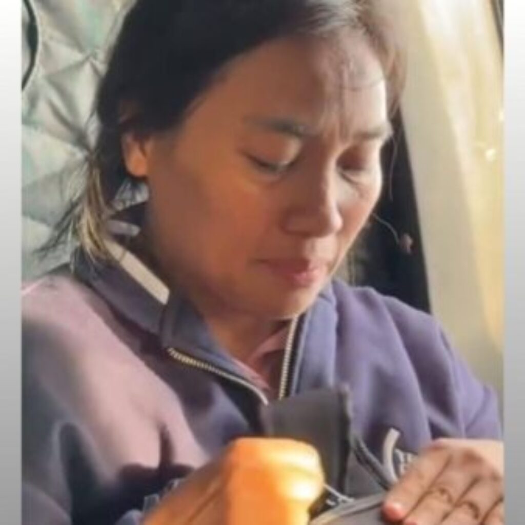 Kisah Bhayangkari Marlina Wiguna: Penunjuk Arah Helikopter TNI AU untuk Bantuan Banjir Bandang Tapanuli Tengah