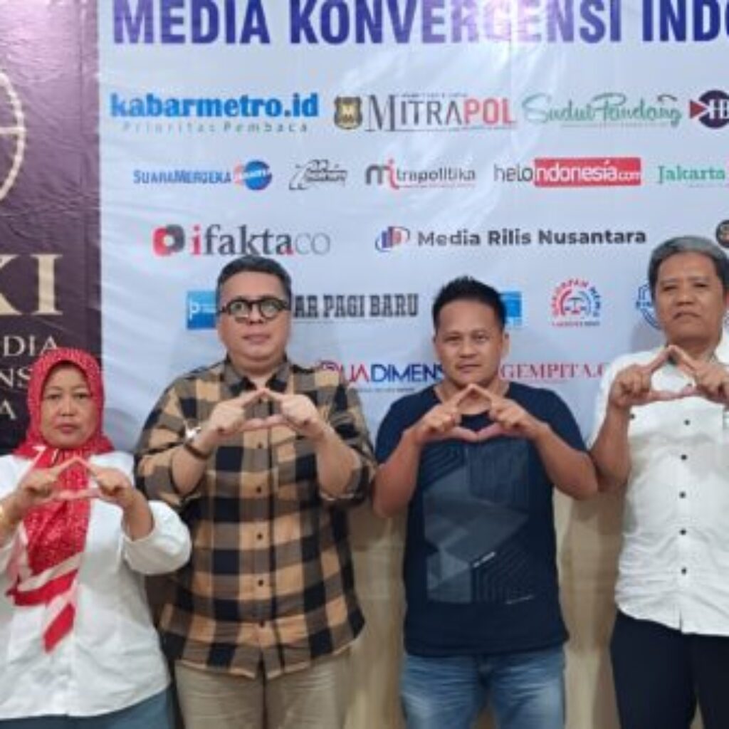 HUT AMKI ke-1, Rayrobbend Sukabumi Sampaikan Harapan Besar untuk Media Konvergensi