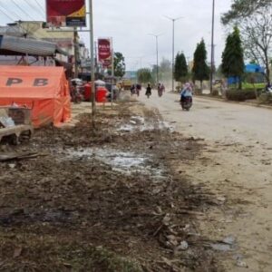 Pulihkan Akses Pascabanjir, Kementerian PU Bersihkan Jalan Nasional Aceh Tamiang Libatkan Warga