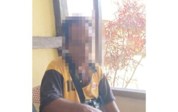 Polisi mengamankan barang bukti kasus KDRT di Ketapang.