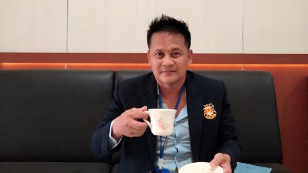 Kritik publik terhadap kinerja pemerintah dan kebijakan nasional