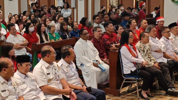 Misa Natal Gereja Kramat Jakarta Paroki Hati Kudus Yesus