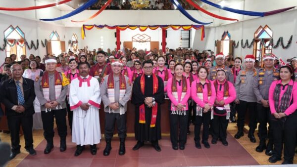 Kapolda Sumut merayakan Natal bersama warga terdampak bencana