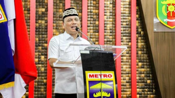 Prosesi pelepasan ASN purnabakti di Kota Metro tahun 2025