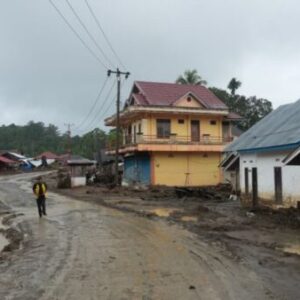 Penanganan Banjir Agam Dipercepat, Kementerian PU Kerahkan Alat Berat dan Bantuan Darurat
