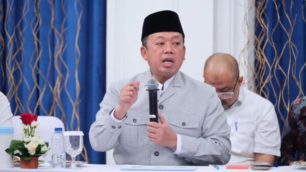Menteri ATR/BPN Nusron Wahid saat rakor dengan kepala daerah Jawa Barat