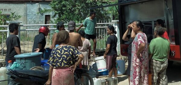 Brimob Polda Sumut Hadirkan Air Bersih, Bangkitkan Harapan Warga Sibuluan Nauli