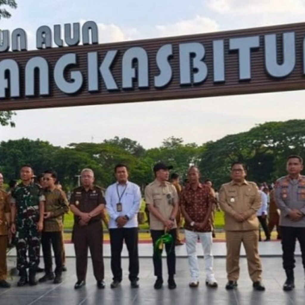 Usai Diresmikan, Bupati Lebak Evaluasi Alun-alun Rangkasbitung, Minta Kontraktor Benahi Sejumlah Fasilitas
