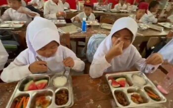 Hadir Perdana di SDN 02 Cirinten