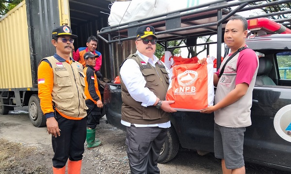 Kepala BNPB Tinjau Banjir Demak