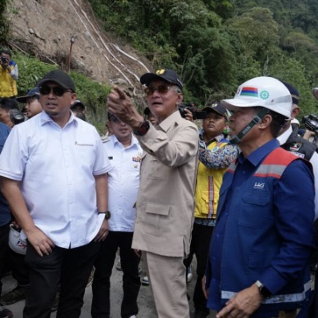Lembah Anai Kembali Fungsional, Kementerian PU Targetkan Operasi 24 Jam Jelang Lebaran dan Siapkan Jalan Tol Terowongan