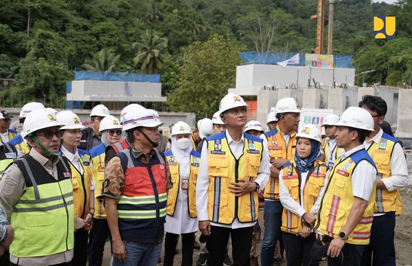 Menteri PU Dorong Percepatan Pembebasan Lahan