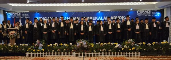 Peradi SAI Lantik 73 Advokat Jakarta Utara dan Selatan, Tegaskan Etika dan Integritas Profesi