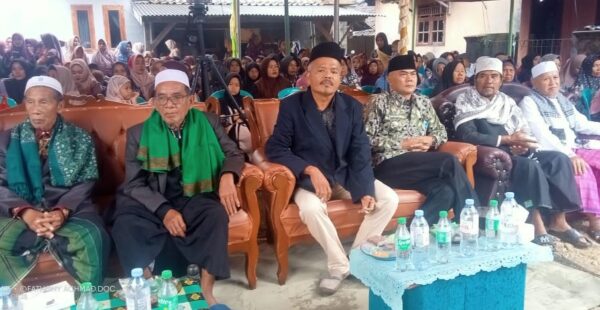 Pererat Silaturahmi, Camat Bojongmanik Hadiri Peringatan Isra Mi’raj 1447 H di Parakanbeusi