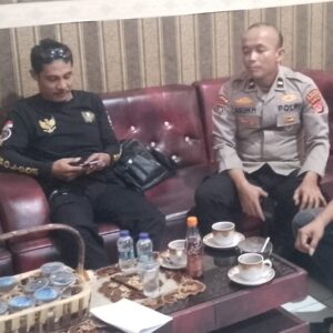 Polsek Labuan Sosialisasikan Anti-Bullying dan Radikalisme di SMPN 2 Labuan Pandeglang