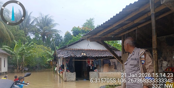 Polsek Rangkasbitung Pantau Rumah Warga di Kolelet Wetan