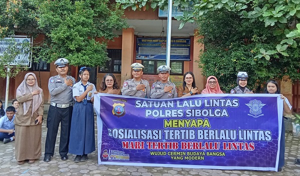 Sat Lantas Polres Sibolga Gelar Police Goes to School