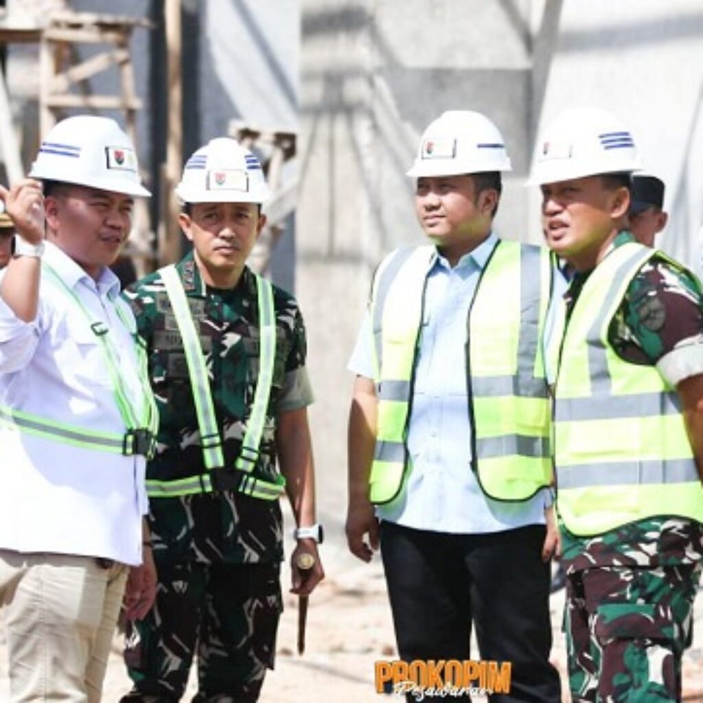 Wabup Pesawaran Bersama Danrem 043/Gatam Tinjau Progres KDMP Desa Sukaraja
