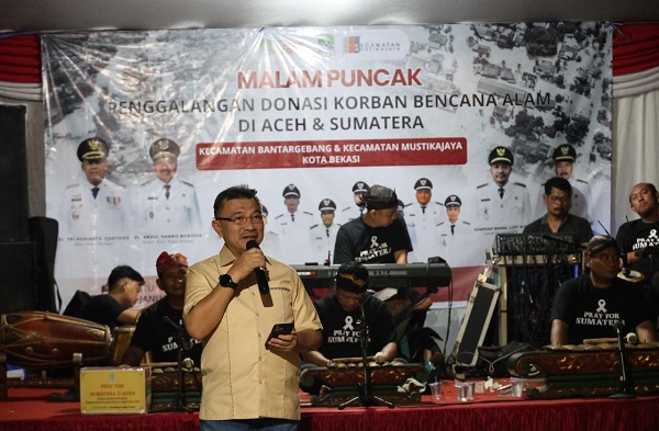 Warga Bantargebang–Mustikajaya Bekasi Bantu Korban Bencana