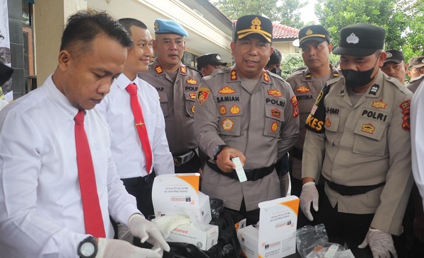 Zero Narkoba Lewat Apel Pagi dan Tes Urine Personel