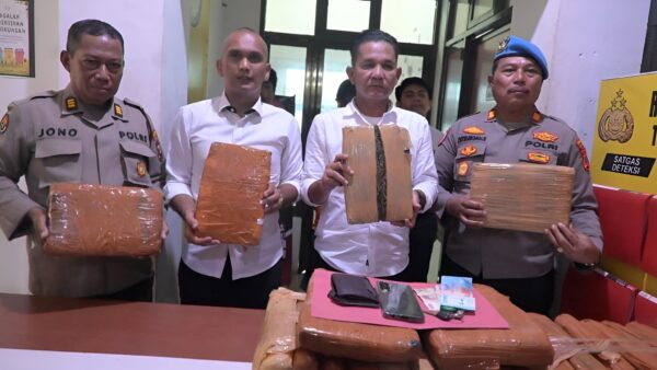 Satres Narkoba Polres Labuhanbatu Selatan ungkap 27 kg ganja